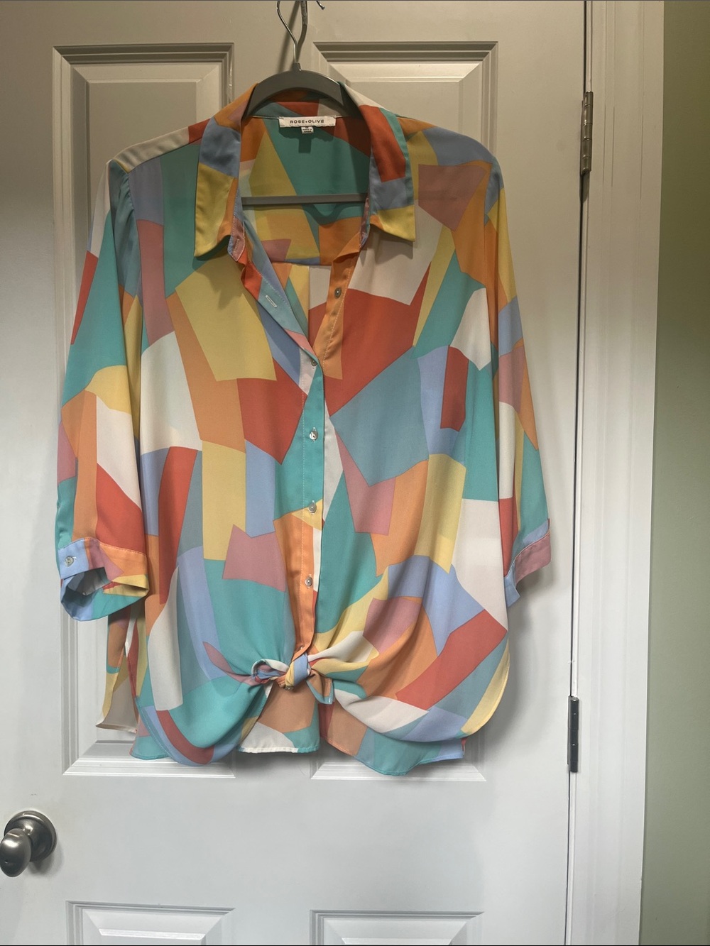 Rose & Olive Multicolor Geometric Tie-Front Button Down Shirt